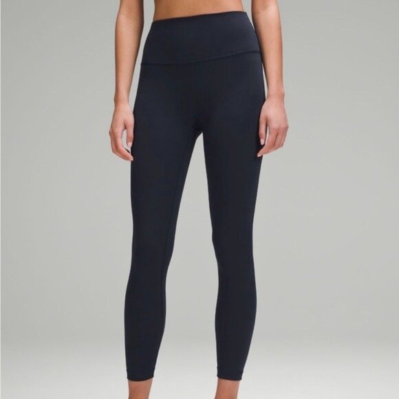 lululemon Wunder Train Black High Rise Tight 25” - Picture 3 of 6